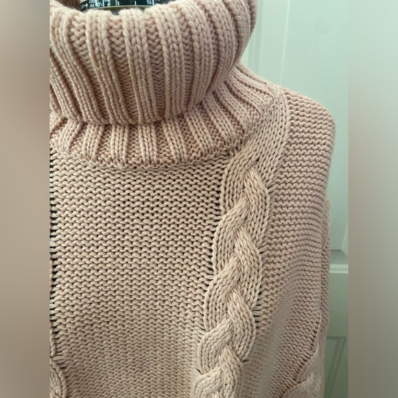 NWT Calvin Klein Jeans Cable Knit Turtleneck Sweater Size m Pink - Picture 2 of 5